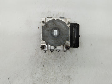 2018-2019 Chevrolet Equinox ABS Pump Control Module Replacement P/N:84560131 84342052, 84646849, 84715330 Fits Fits 2018 2019 OEM Used Auto Parts