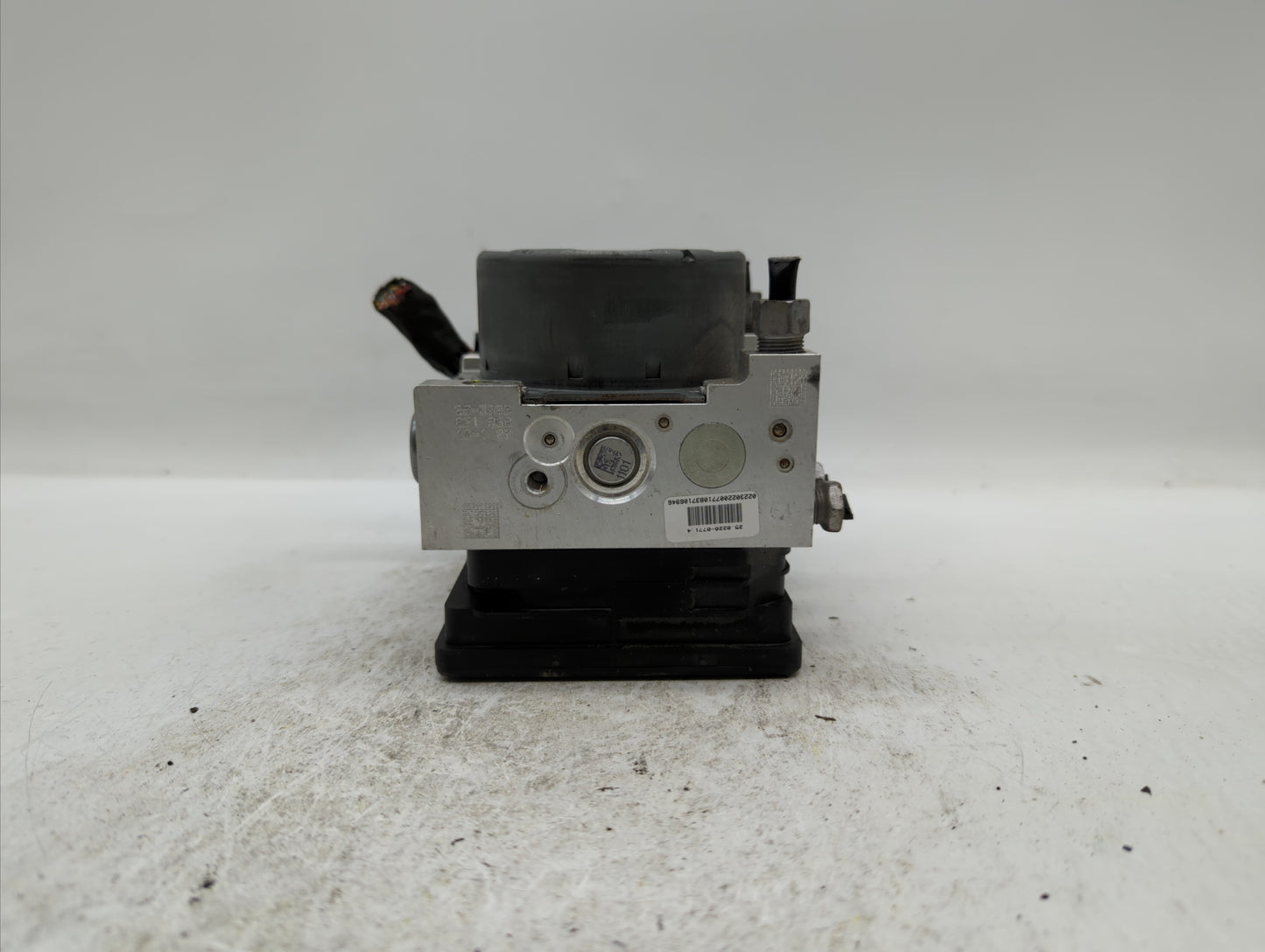 2018-2019 Chevrolet Equinox ABS Pump Control Module Replacement P/N:84560131 84342052, 84646849, 84715330 Fits Fits 2018 201