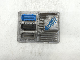 compare product 2018-2019 Chevrolet Equinox PCM Engine Control Computer ECU ECM PCU OEM P/N:12697837 12687328, 12696201 Fits Fits 2017 2018 2019 OEM Used Auto Parts