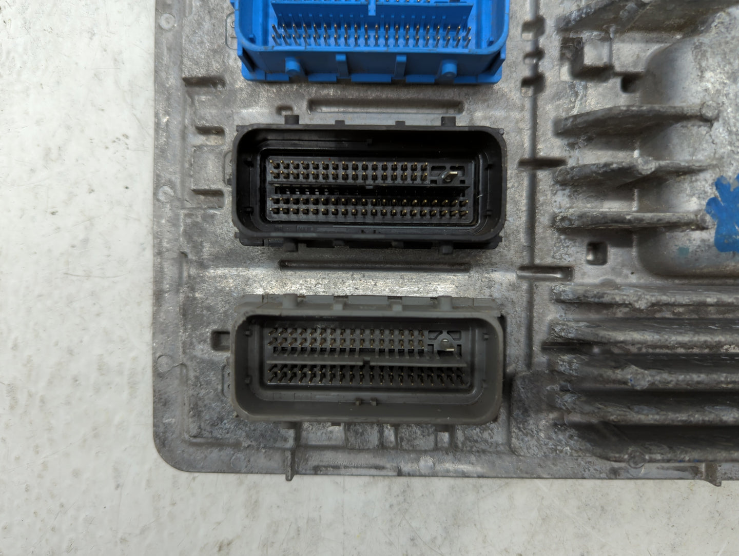 2018-2019 Chevrolet Equinox PCM Engine Control Computer ECU ECM PCU OEM P/N:12697837 12687328, 12696201 Fits Fits 2017 2018 