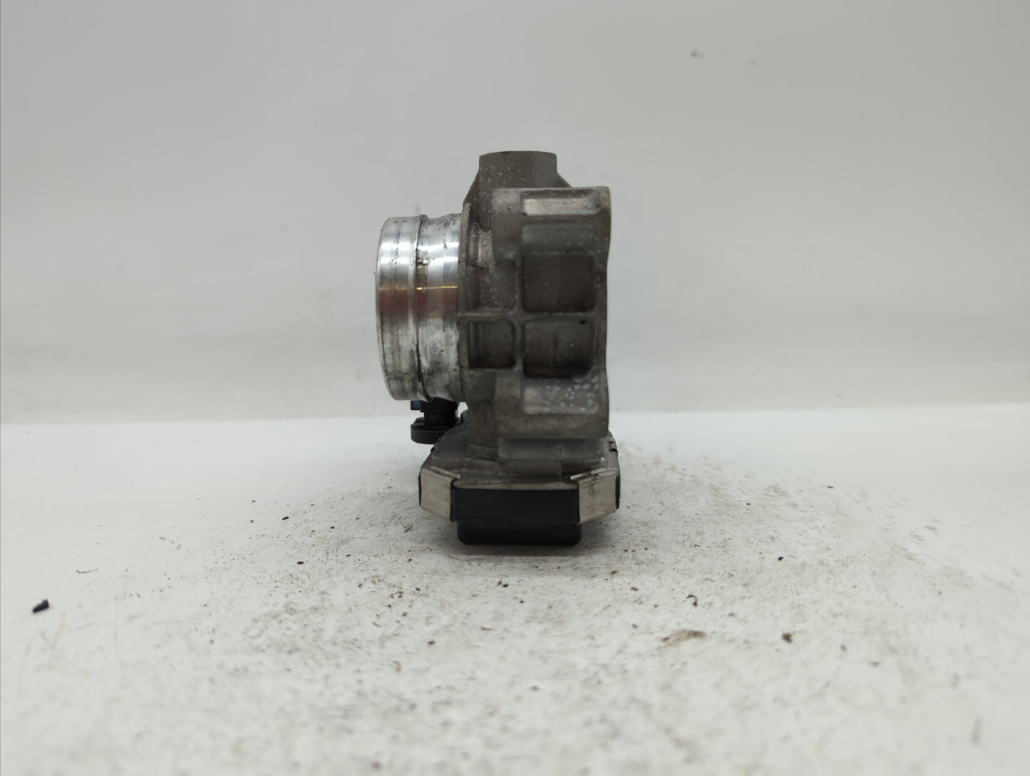 2018-2019 Chevrolet Equinox Throttle Body P/N:12659491BA 12671379AA Fits Fits 2016 2017 2018 2019 OEM Used Auto Parts - Oemu