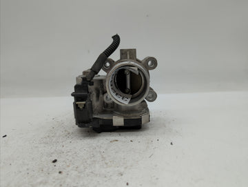 2018-2019 Chevrolet Equinox Throttle Body P/N:12659491BA 12671379AA Fits Fits 2016 2017 2018 2019 OEM Used Auto Parts - Oemu