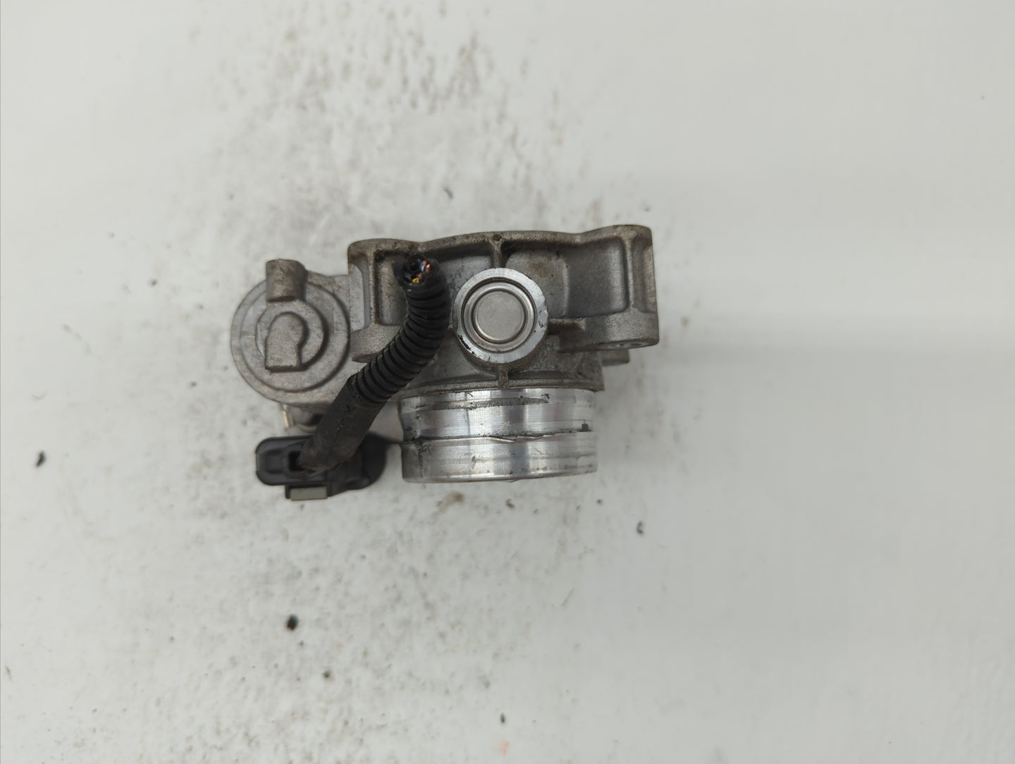 2018-2019 Chevrolet Equinox Throttle Body P/N:12659491BA 12671379AA Fits Fits 2016 2017 2018 2019 OEM Used Auto Parts - Oemu