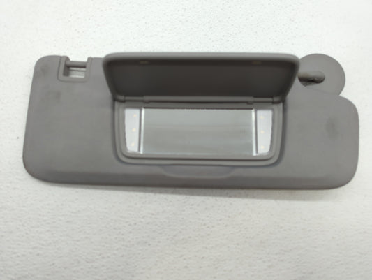 2018-2019 Chevrolet Equinox Sun Visor Shade Replacement Passenger Right Mirror Fits Fits 2018 2019 OEM Used Auto Parts - Oem