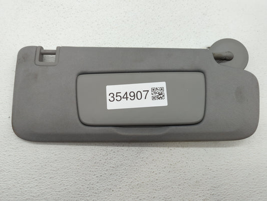 2018-2019 Chevrolet Equinox Sun Visor Shade Replacement Passenger Right Mirror Fits Fits 2018 2019 OEM Used Auto Parts