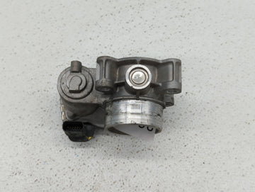 2018-2019 Chevrolet Equinox Throttle Body P/N:12671379AA Fits Fits 2016 2017 2018 2019 OEM Used Auto Parts