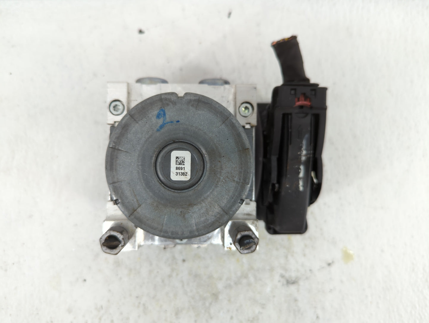 2018-2019 Chevrolet Equinox ABS Pump Control Module Replacement P/N:84560131 84342052, 84646849, 84715330 Fits Fits 2018 201