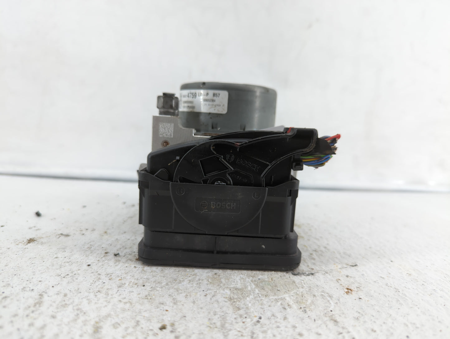 2018-2019 Chevrolet Equinox ABS Pump Control Module Replacement P/N:84560131 84342052, 84646849, 84715330 Fits Fits 2018 201