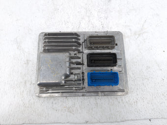 compare product 2018-2019 Chevrolet Equinox PCM Engine Control Computer ECU ECM PCU OEM P/N:12669908 12681528 Fits Fits 2017 2018 2019 OEM Used Auto Parts