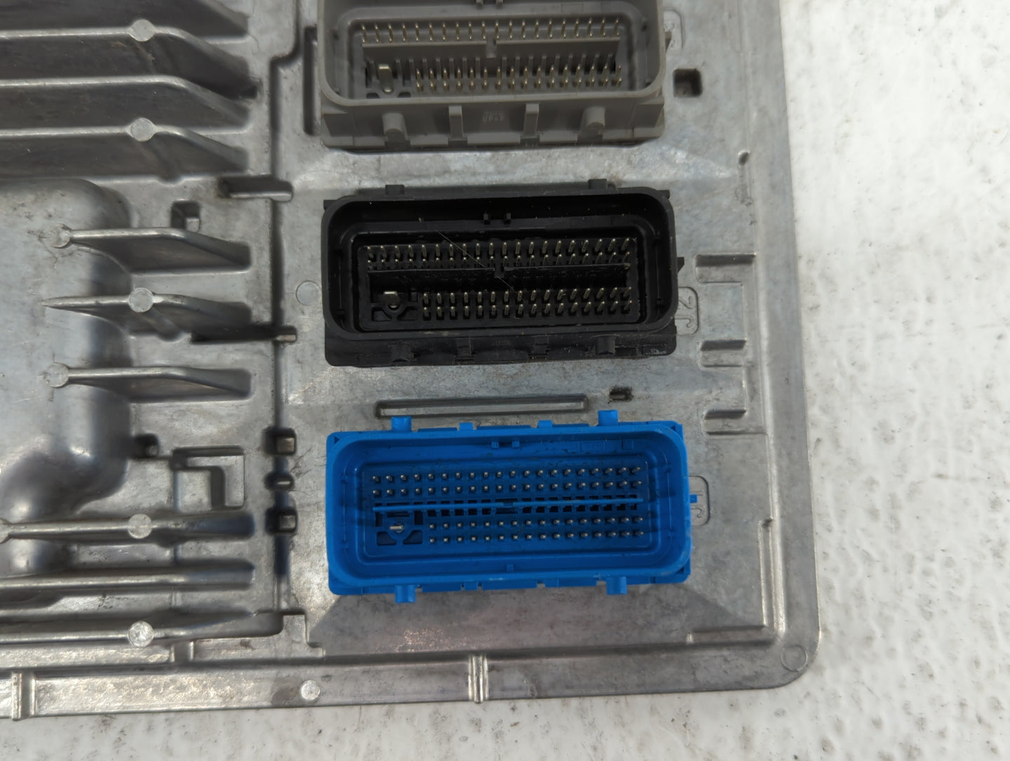 2018-2019 Chevrolet Equinox PCM Engine Control Computer ECU ECM PCU OEM P/N:12669908 12681528 Fits Fits 2017 2018 2019 OEM U