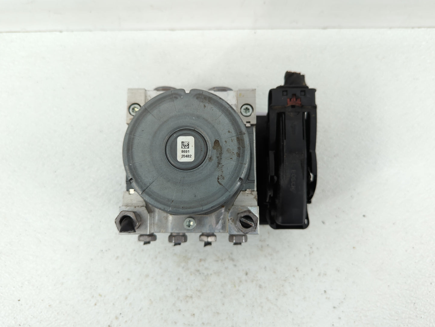 2019 Chevrolet Equinox Alternator Replacement Generator Charging Assembly Engine OEM P/N:84560131 Fits OEM Used Auto Parts -