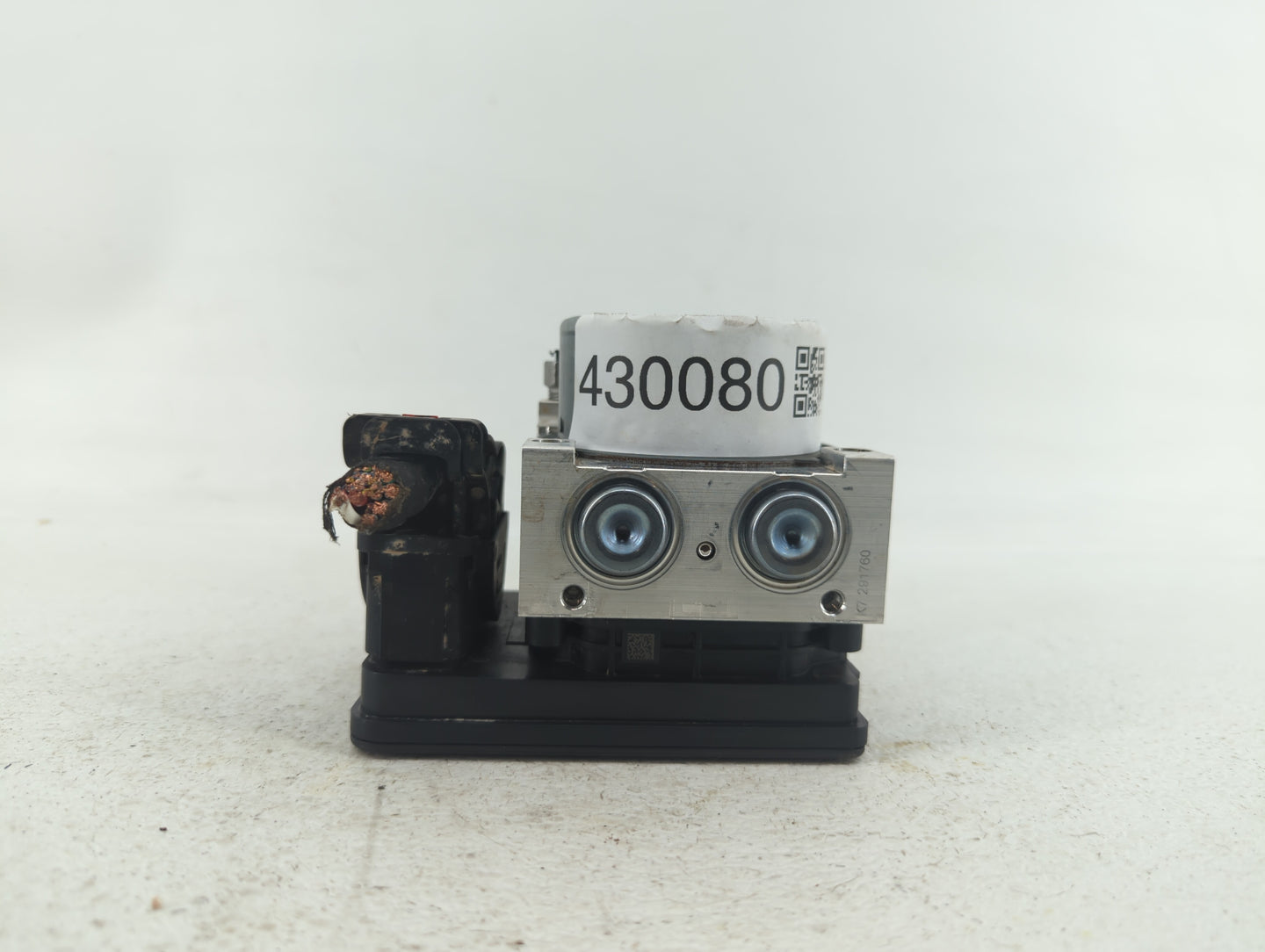 2018-2019 Chevrolet Equinox ABS Pump Control Module Replacement P/N:84646849 84560131, 84342054 Fits Fits 2018 2019 2020 202