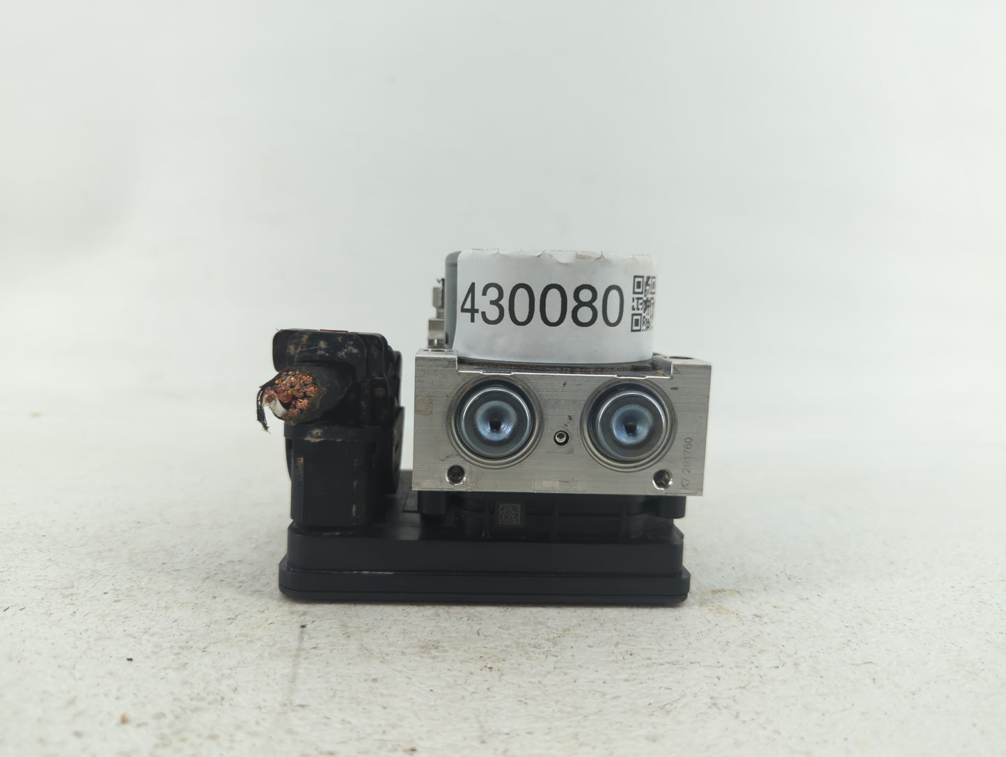 2018-2019 Chevrolet Equinox ABS Pump Control Module Replacement P/N:84646849 84560131, 84342054 Fits Fits 2018 2019 2020 202