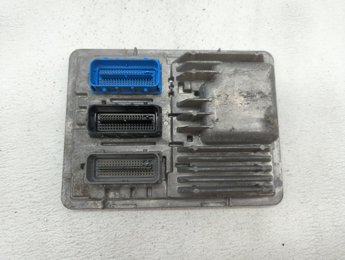 2018-2020 Chevrolet Equinox PCM Engine Control Computer ECU ECM PCU OEM P/N:12697837 12669908 Fits OEM Used Auto Parts - Oem