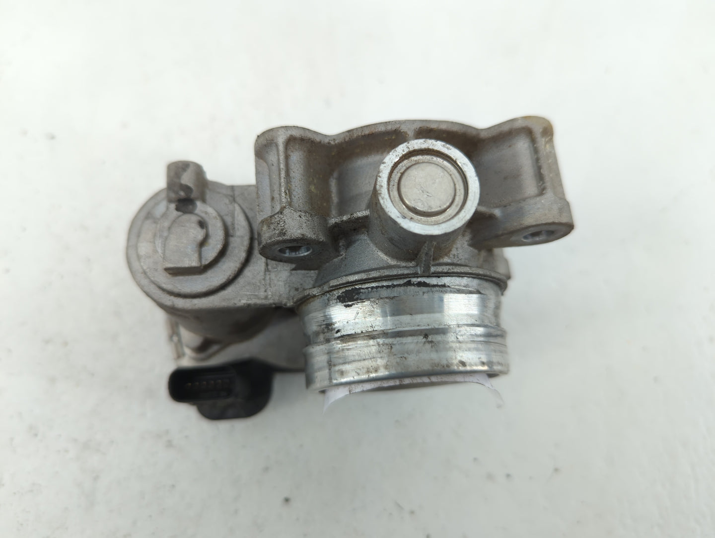 2018-2022 Chevrolet Equinox Throttle Body P/N:12671379AA Fits Fits 2016 2017 2018 2019 2020 2021 2022 OEM Used Auto Parts - 