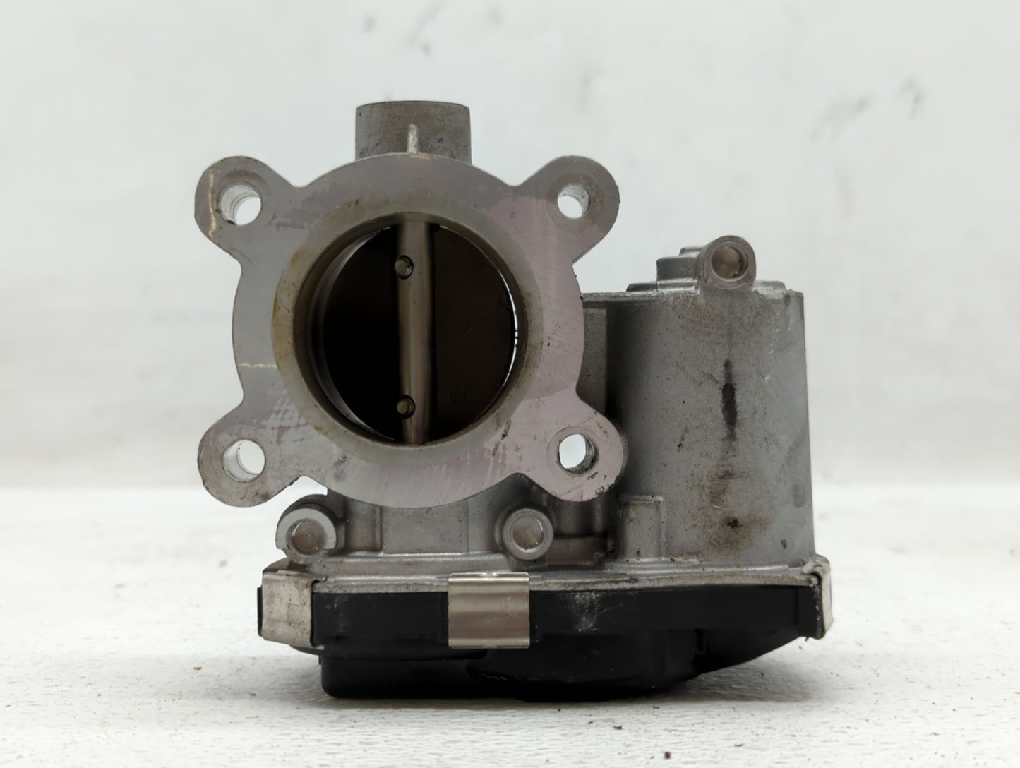 2018-2022 Chevrolet Equinox Throttle Body P/N:12671379AA Fits Fits 2016 2017 2018 2019 2020 2021 2022 OEM Used Auto Parts - 