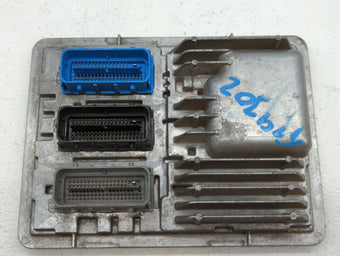 compare product 2018-2020 Chevrolet Equinox PCM Engine Control Computer ECU ECM PCU OEM P/N:12669908 12680876 Fits OEM Used Auto Parts