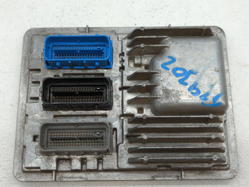 2018-2020 Chevrolet Equinox PCM Engine Control Computer ECU ECM PCU OEM P/N:12669908 12680876 Fits OEM Used Auto Parts - Oem