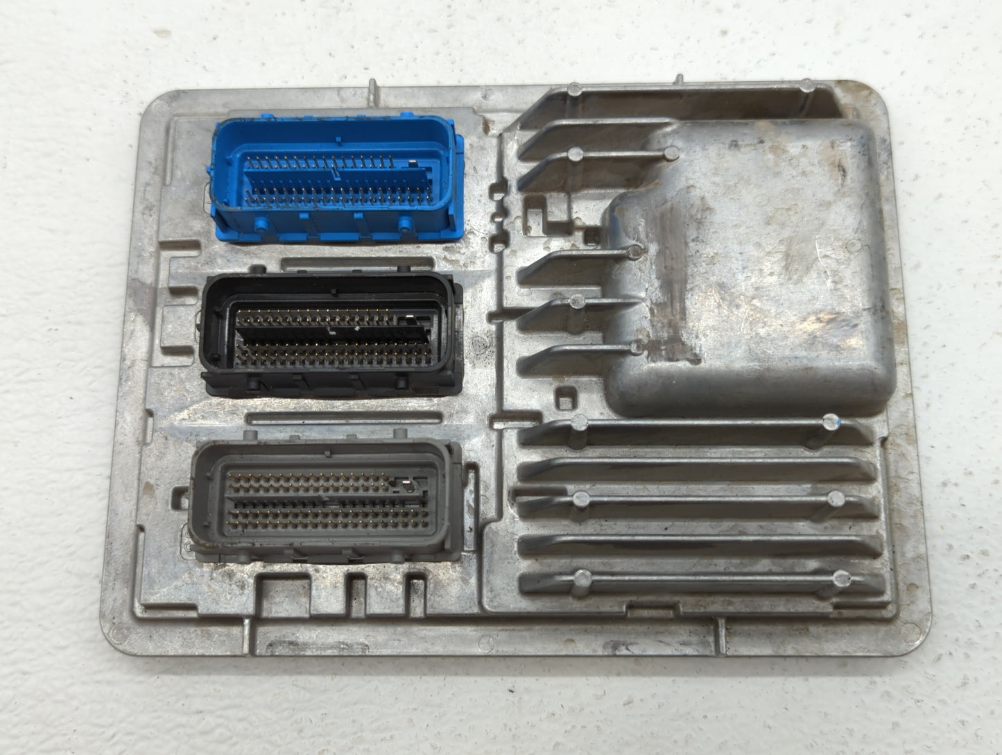 2018-2020 Chevrolet Equinox PCM Engine Control Computer ECU ECM PCU OEM P/N:12669908 12680876 Fits OEM Used Auto Parts - Oem