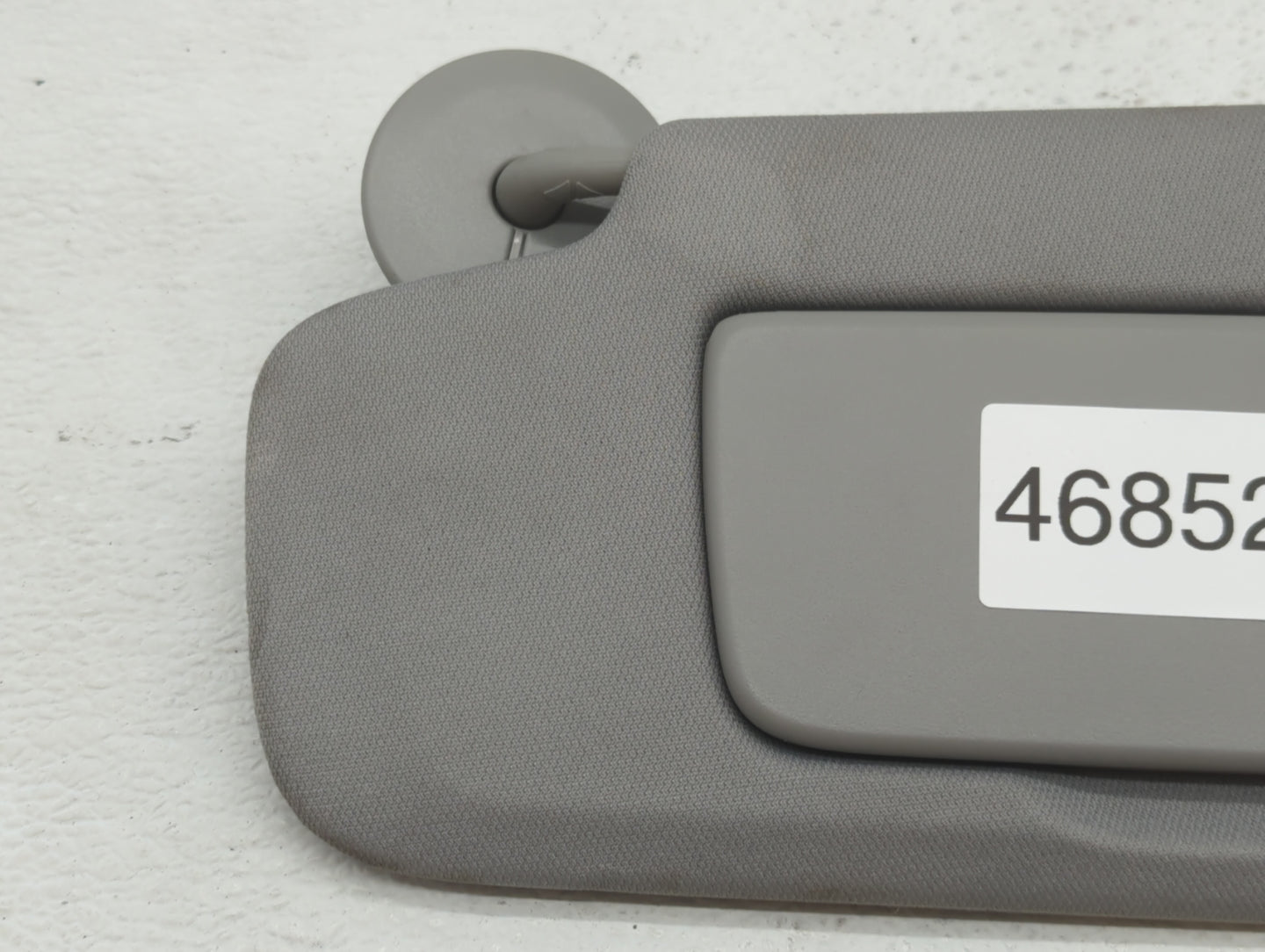 2018-2019 Chevrolet Equinox Sun Visor Shade Replacement Driver Left Mirror Fits Fits 2018 2019 OEM Used Auto Parts - Oemused