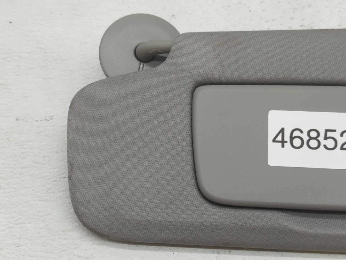 2018-2019 Chevrolet Equinox Sun Visor Shade Replacement Driver Left Mirror Fits Fits 2018 2019 OEM Used Auto Parts - Oemused