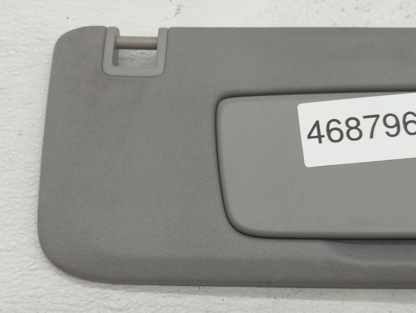 2018-2019 Chevrolet Equinox Sun Visor Shade Replacement Passenger Right Mirror Fits Fits 2018 2019 OEM Used Auto Parts - Oem