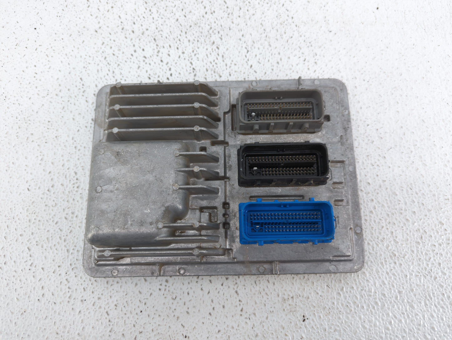 2018-2020 Chevrolet Equinox PCM Engine Control Computer ECU ECM PCU OEM P/N:12669908 12680876 Fits OEM Used Auto Parts - Oem