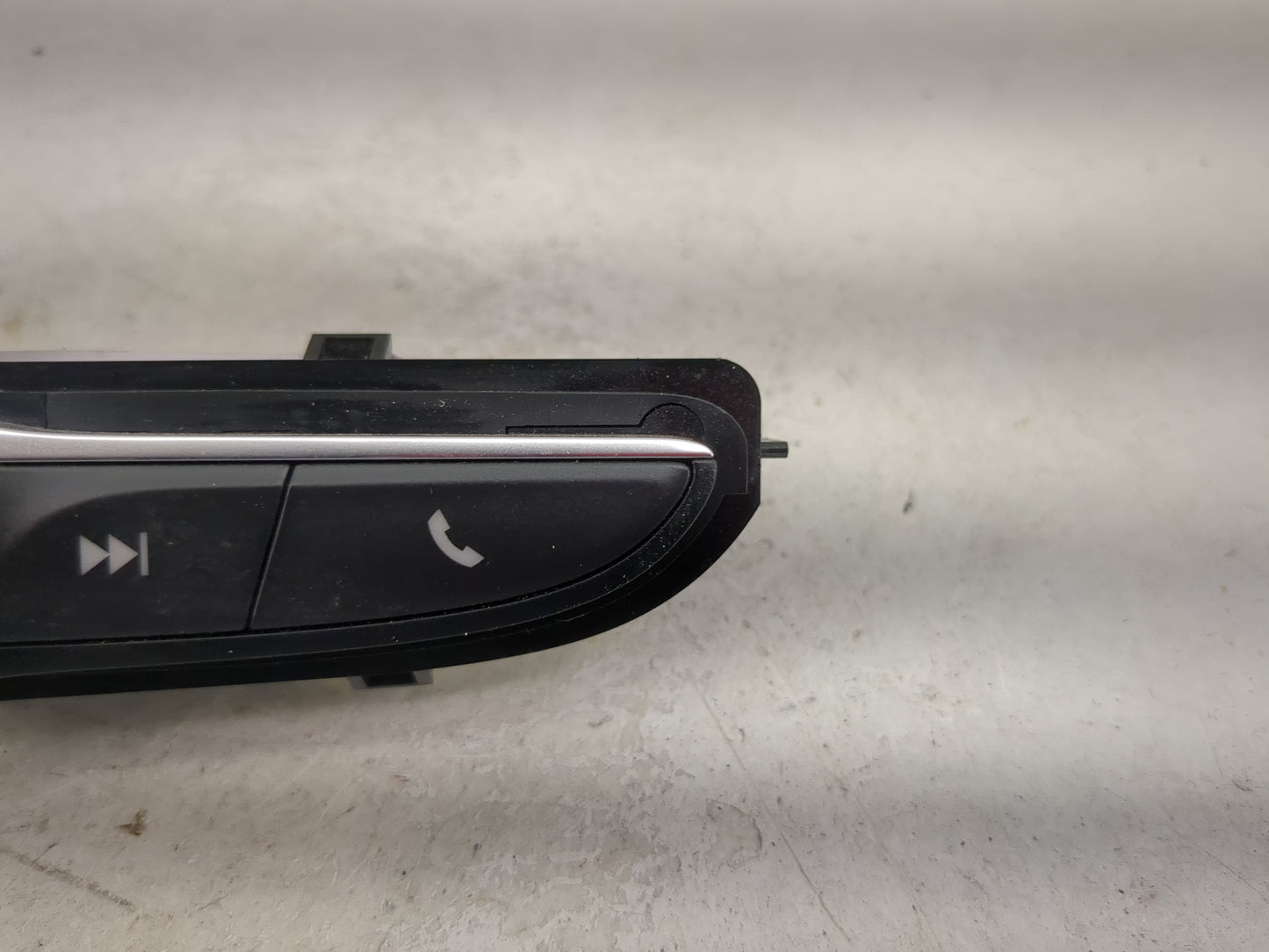 Chevrolet Equinox Audio Control Module - Oemusedautoparts1.com