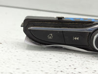 2019 Chevrolet Equinox Climate Control Module Temperature AC/Heater Replacement P/N:84491778 Fits OEM Used Auto Parts - Oemu