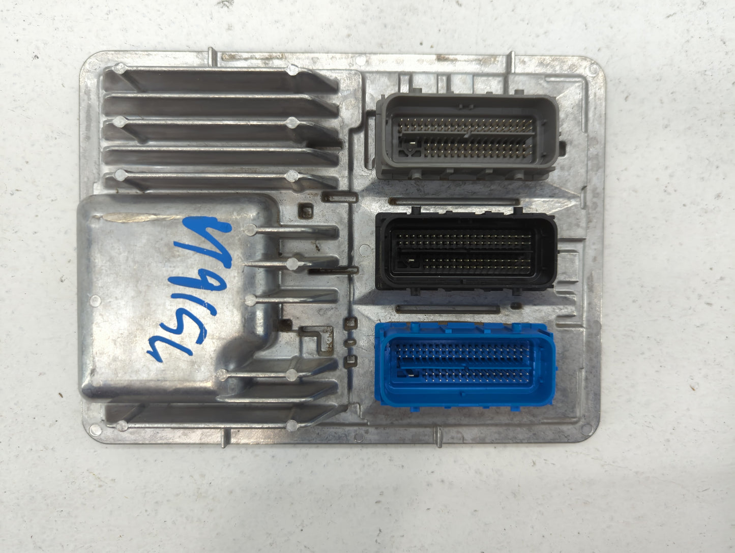 2018-2020 Chevrolet Equinox PCM Engine Control Computer ECU ECM PCU OEM P/N:12669908 12697837 Fits OEM Used Auto Parts - Oem