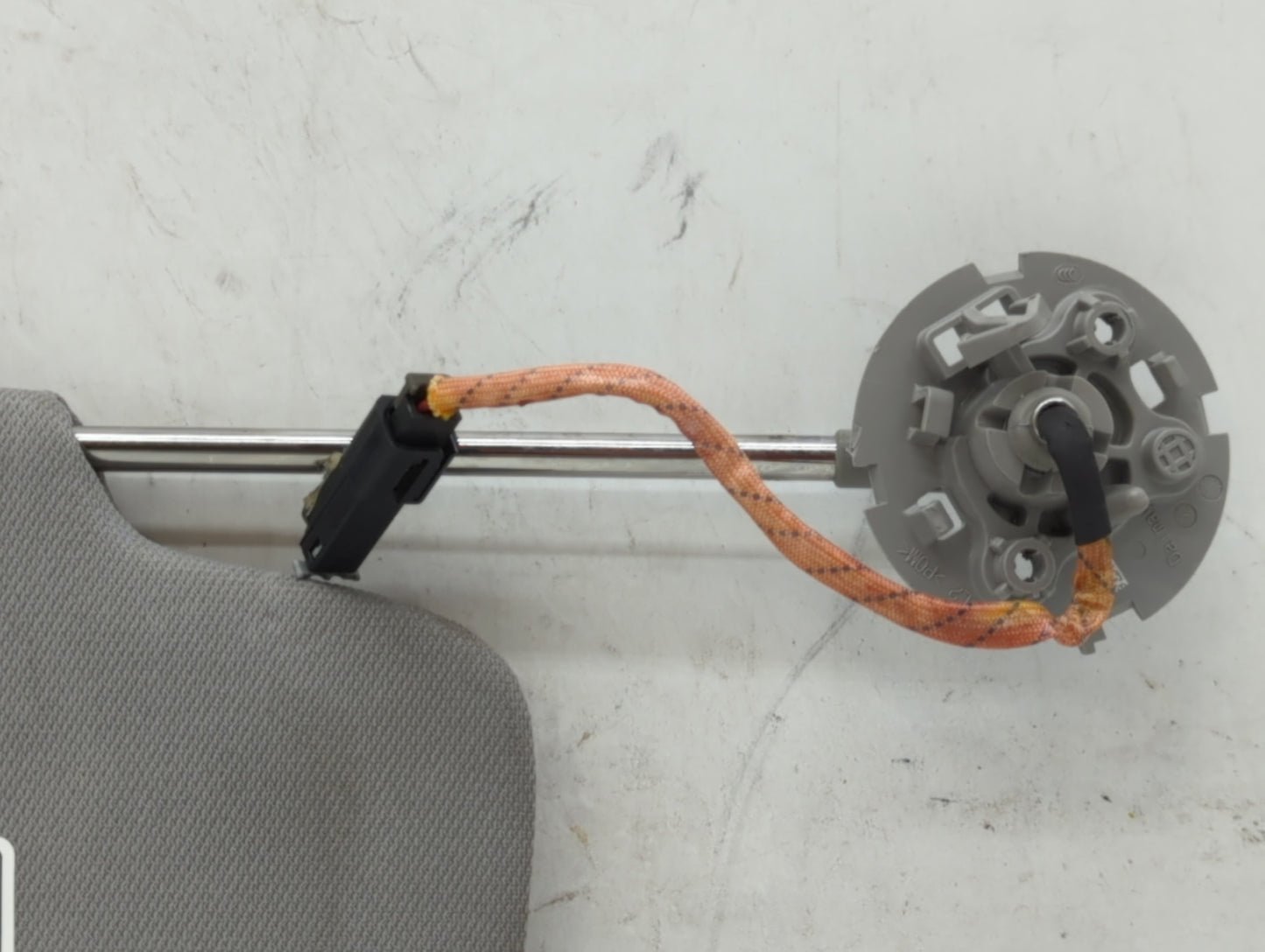 2018-2019 Chevrolet Equinox Sun Visor Shade Replacement Passenger Right Mirror Fits Fits 2018 2019 OEM Used Auto Parts - Oem