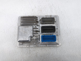 compare product 2018-2020 Chevrolet Equinox PCM Engine Control Computer ECU ECM PCU OEM P/N:12697837 Fits Fits 2017 2018 2019 2020 2021 2022 OEM Used Auto Parts