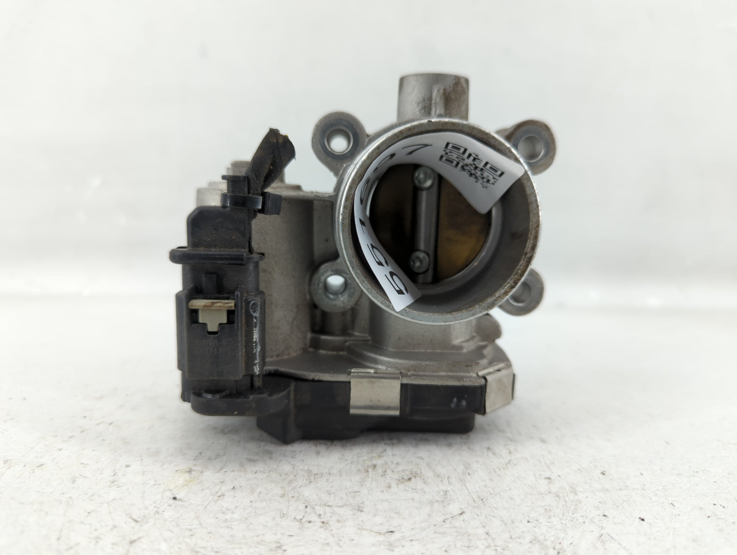2018-2022 Chevrolet Equinox Throttle Body P/N:12671379AA Fits Fits 2016 2017 2018 2019 2020 2021 2022 OEM Used Auto Parts - 