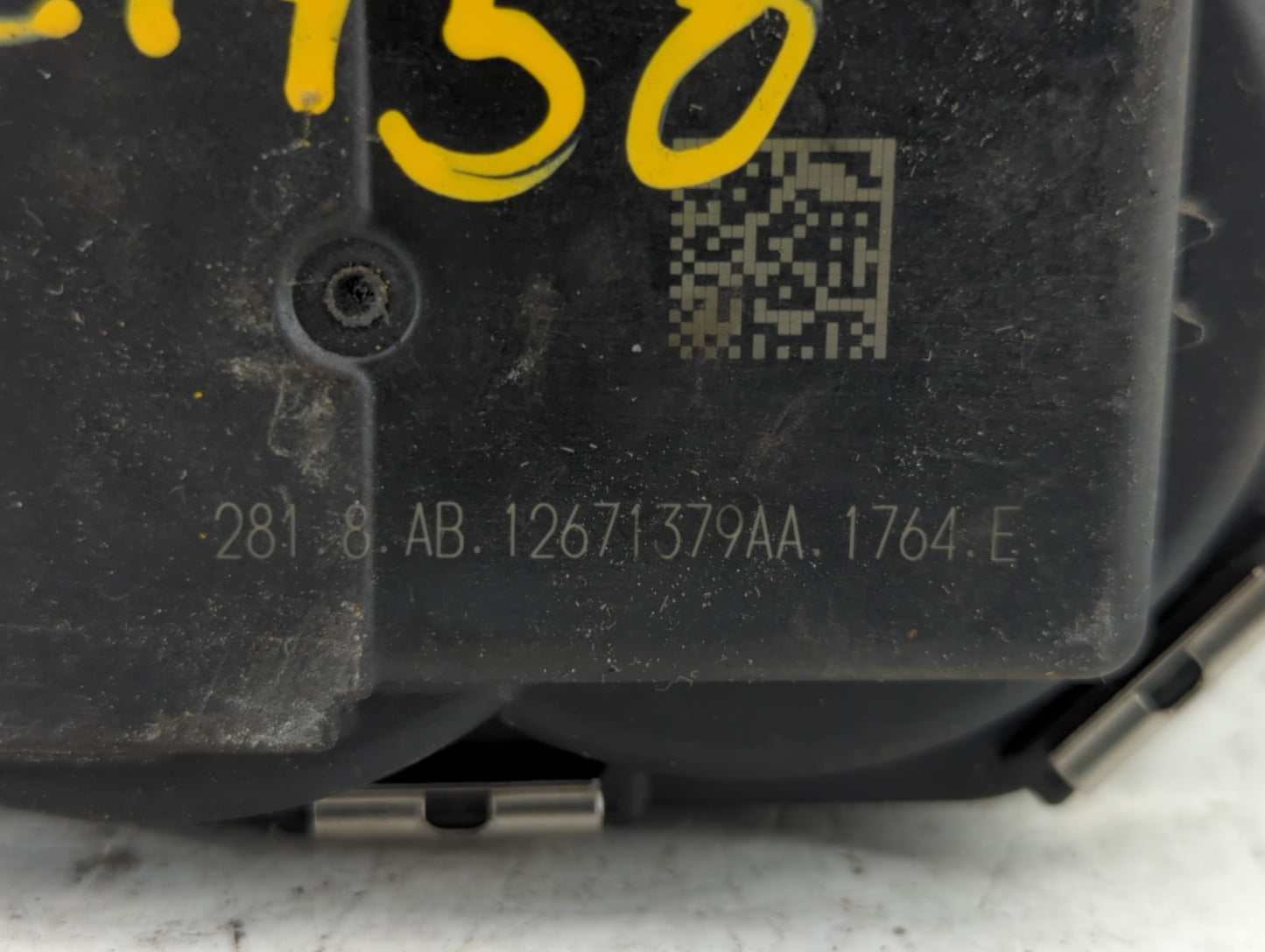 2018-2022 Chevrolet Equinox Throttle Body P/N:12671379AA Fits Fits 2016 2017 2018 2019 2020 2021 2022 OEM Used Auto Parts - 