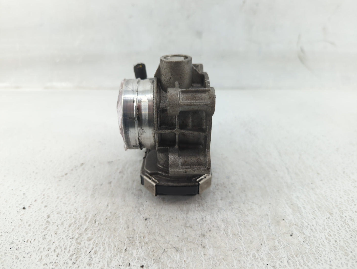 2018-2022 Chevrolet Equinox Throttle Body P/N:12671379AA Fits Fits 2016 2017 2018 2019 2020 2021 2022 OEM Used Auto Parts - 