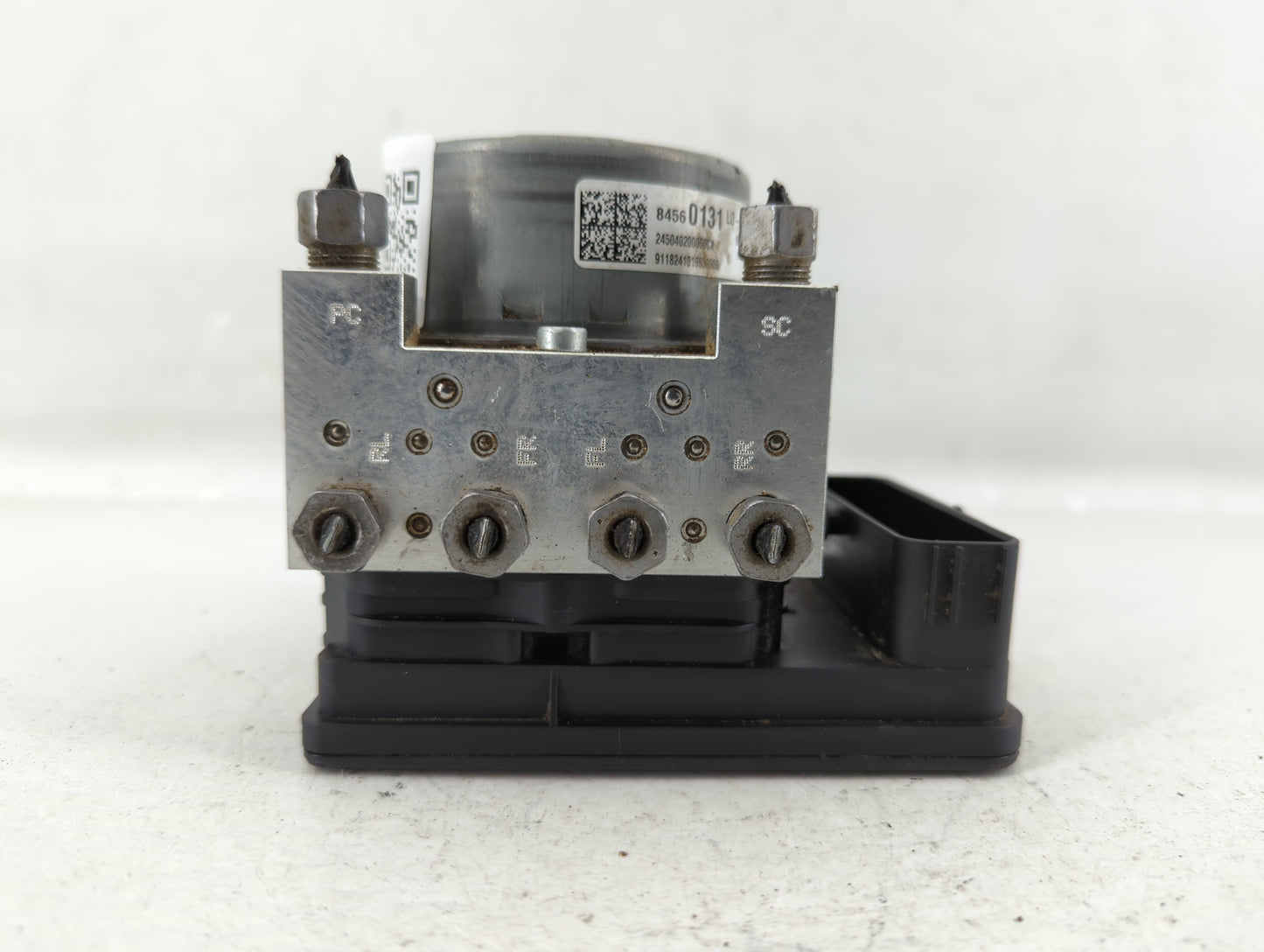 2018-2019 Chevrolet Equinox ABS Pump Control Module Replacement P/N:84560131 Fits Fits 2018 2019 2020 2021 OEM Used Auto Par