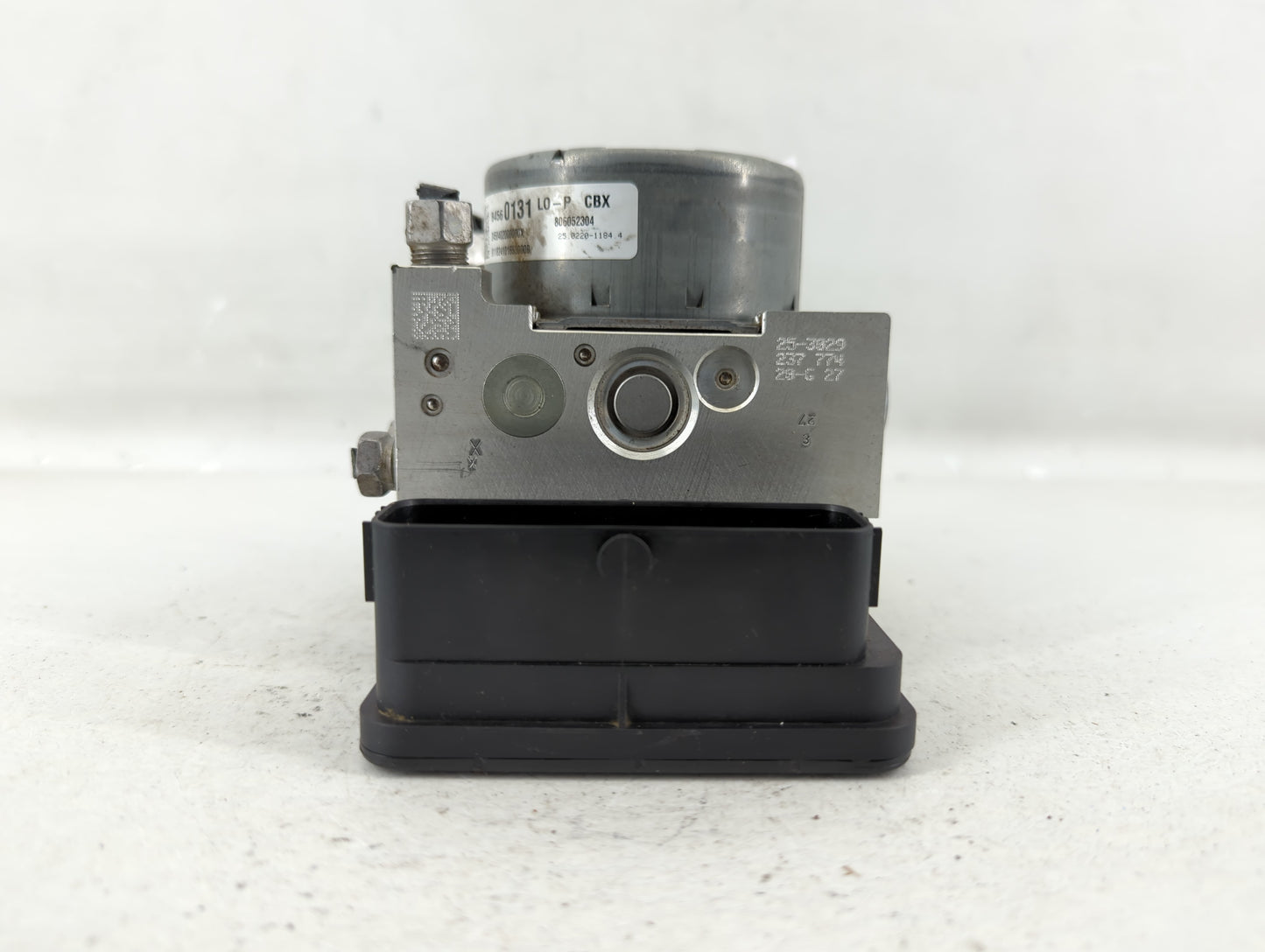 2018-2019 Chevrolet Equinox ABS Pump Control Module Replacement P/N:84560131 Fits Fits 2018 2019 2020 2021 OEM Used Auto Par