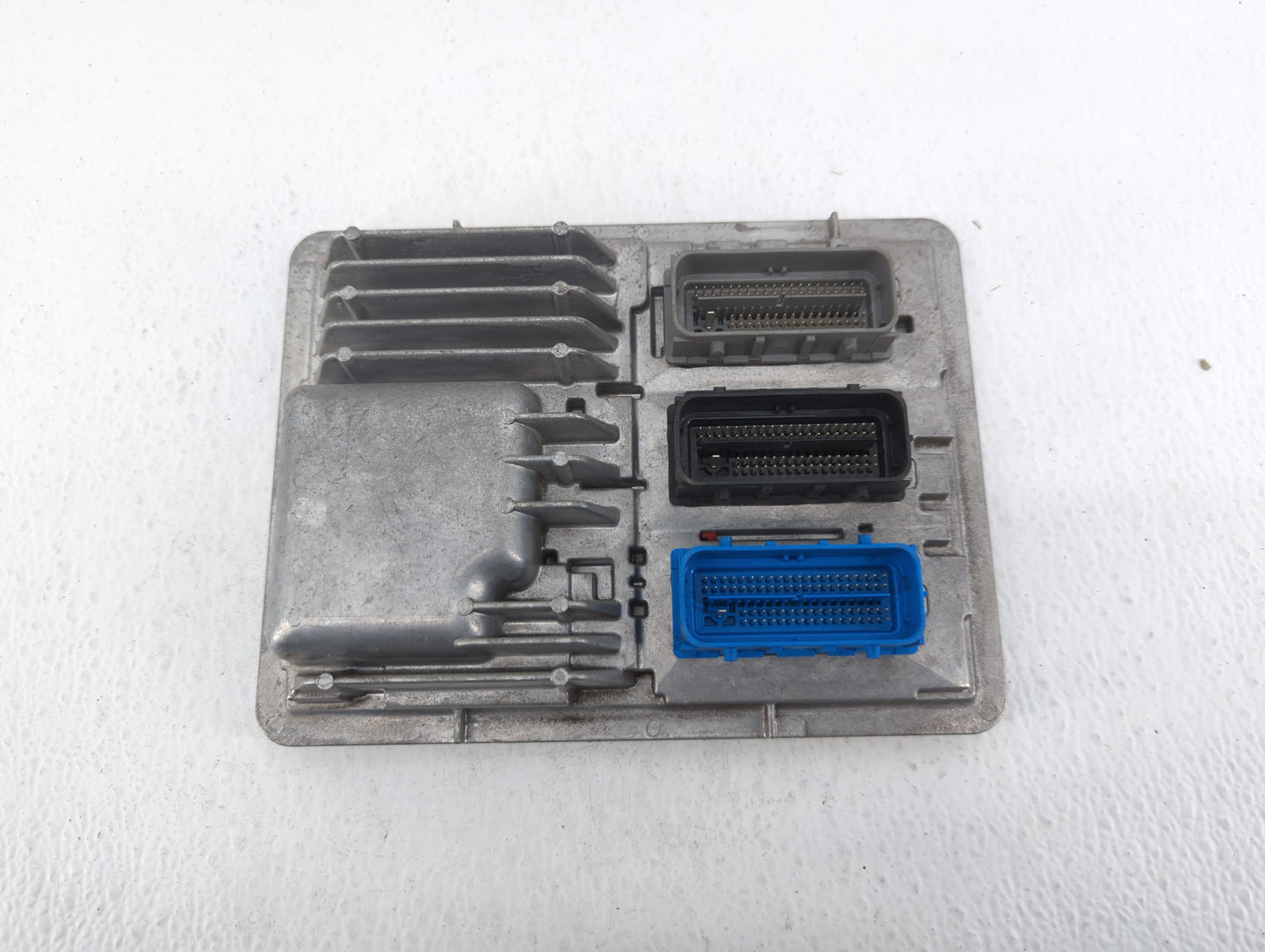 2018-2020 Chevrolet Equinox PCM Engine Control Computer ECU ECM PCU OEM P/N:12697837 Fits Fits 2017 2018 2019 2020 2021 2022