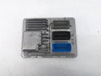 compare product 2018-2020 Chevrolet Equinox PCM Engine Control Computer ECU ECM PCU OEM P/N:12695198 12697837 Fits OEM Used Auto Parts