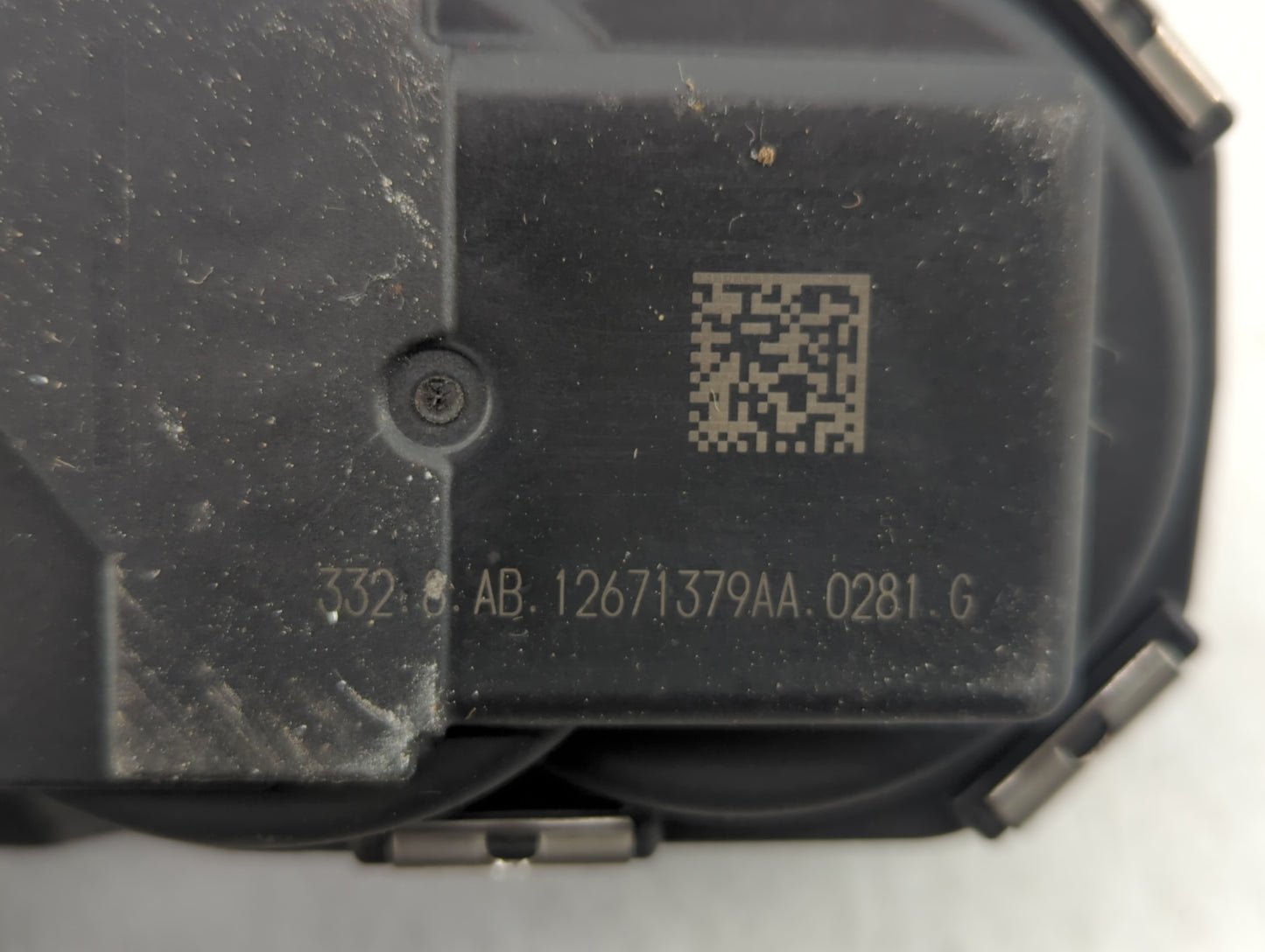 2018-2022 Chevrolet Equinox Throttle Body P/N:12671379AA Fits Fits 2016 2017 2018 2019 2020 2021 2022 OEM Used Auto Parts - 