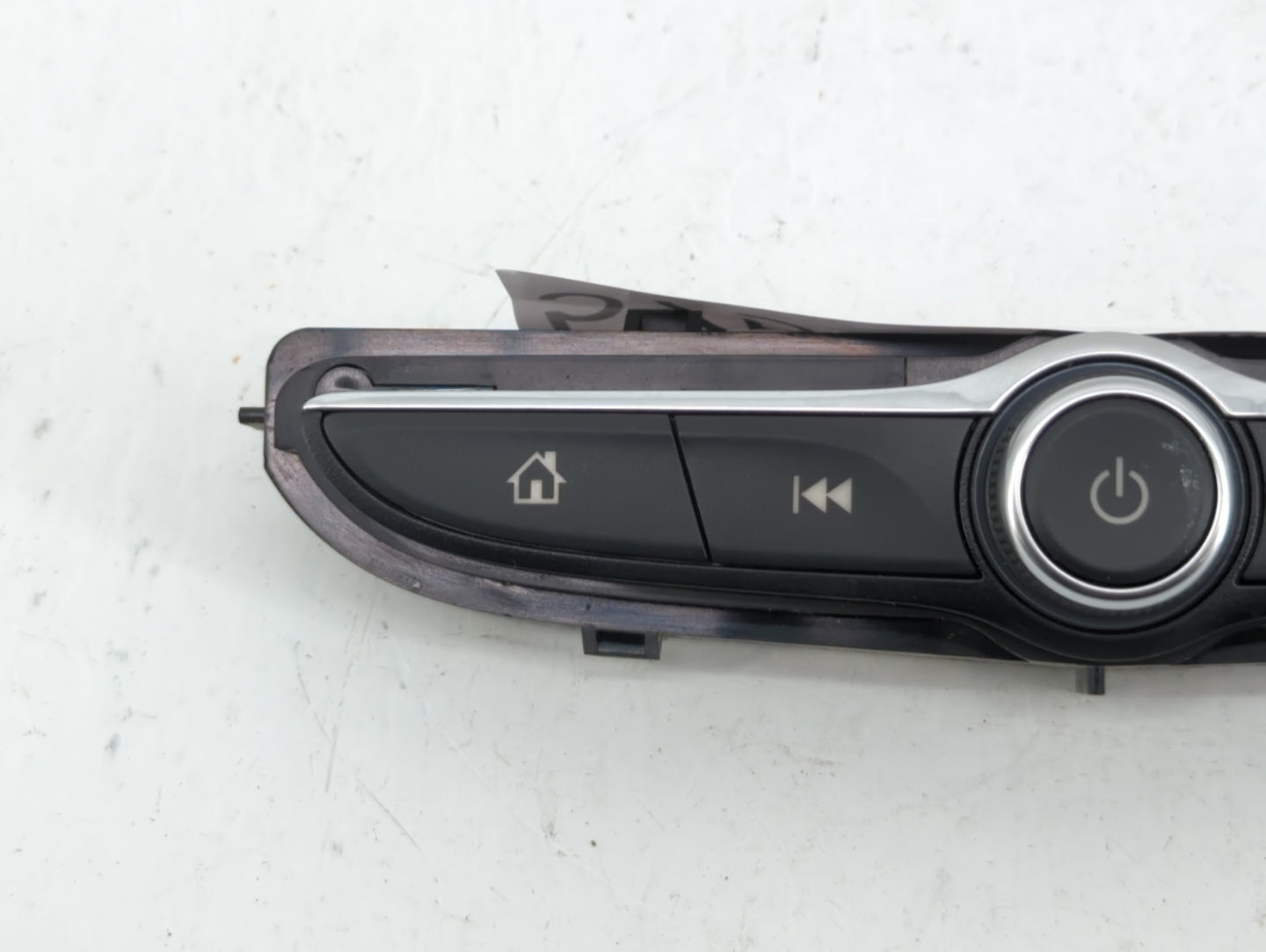 2019-2022 Chevrolet Equinox Radio AM FM Cd Player Receiver Replacement P/N:84491778 Fits Fits 2018 2019 2020 2021 2022 OEM U
