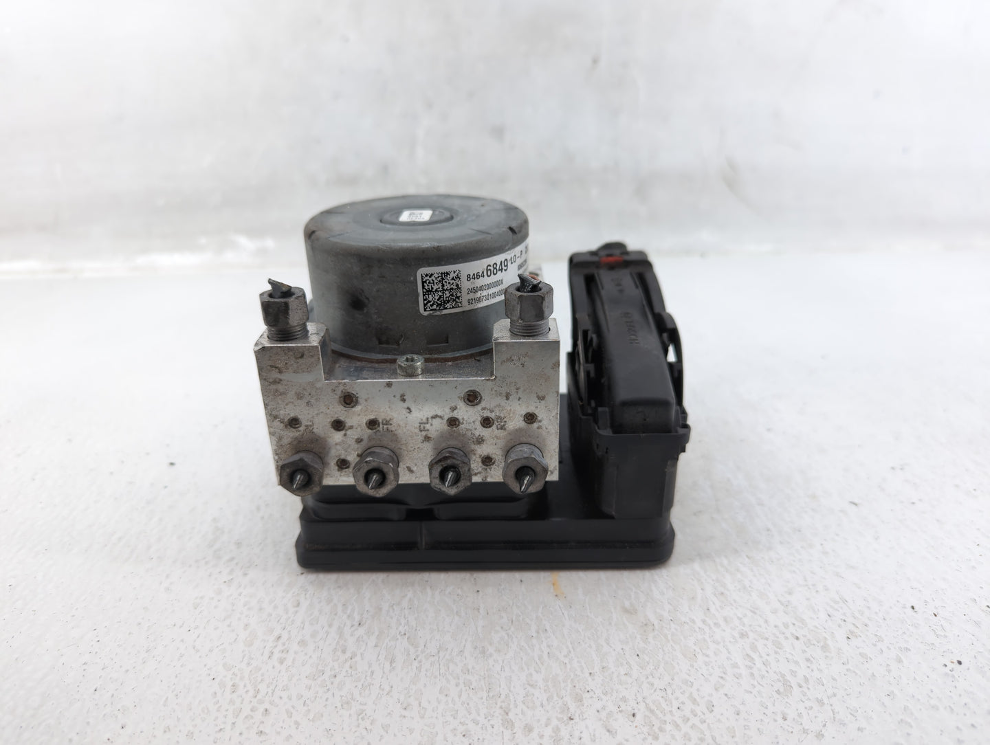 2018-2019 Chevrolet Equinox ABS Pump Control Module Replacement P/N:84646849 Fits Fits 2018 2019 2020 2021 OEM Used Auto Par