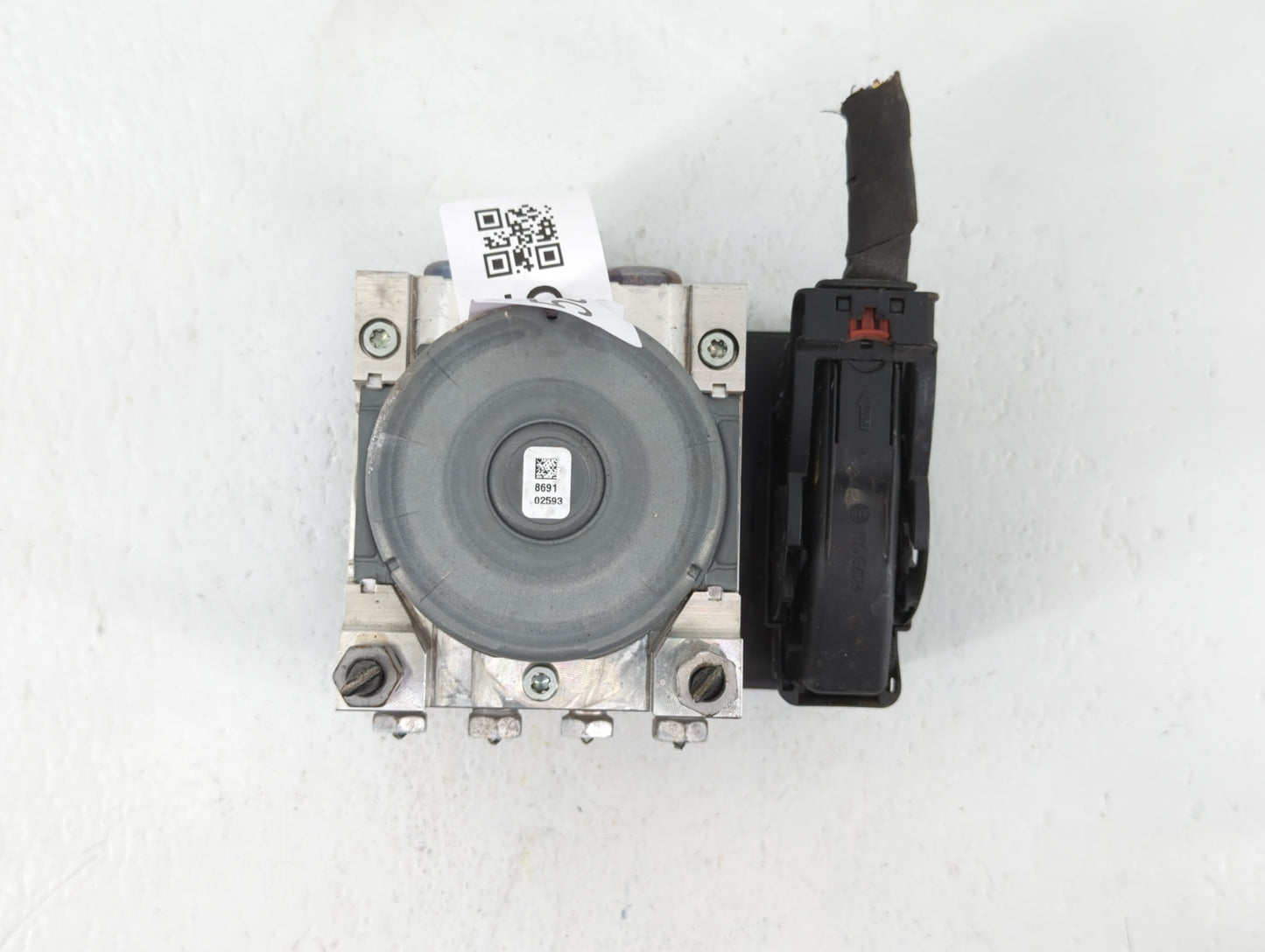 2018-2019 Chevrolet Equinox ABS Pump Control Module Replacement P/N:84646849 Fits Fits 2018 2019 2020 2021 OEM Used Auto Par