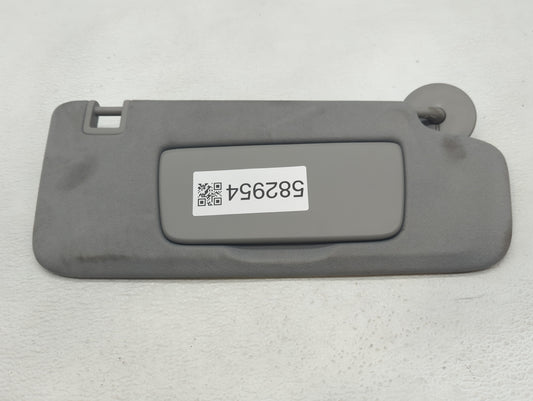 2018-2019 Chevrolet Equinox Sun Visor Shade Replacement Passenger Right Mirror Fits Fits 2018 2019 OEM Used Auto Parts