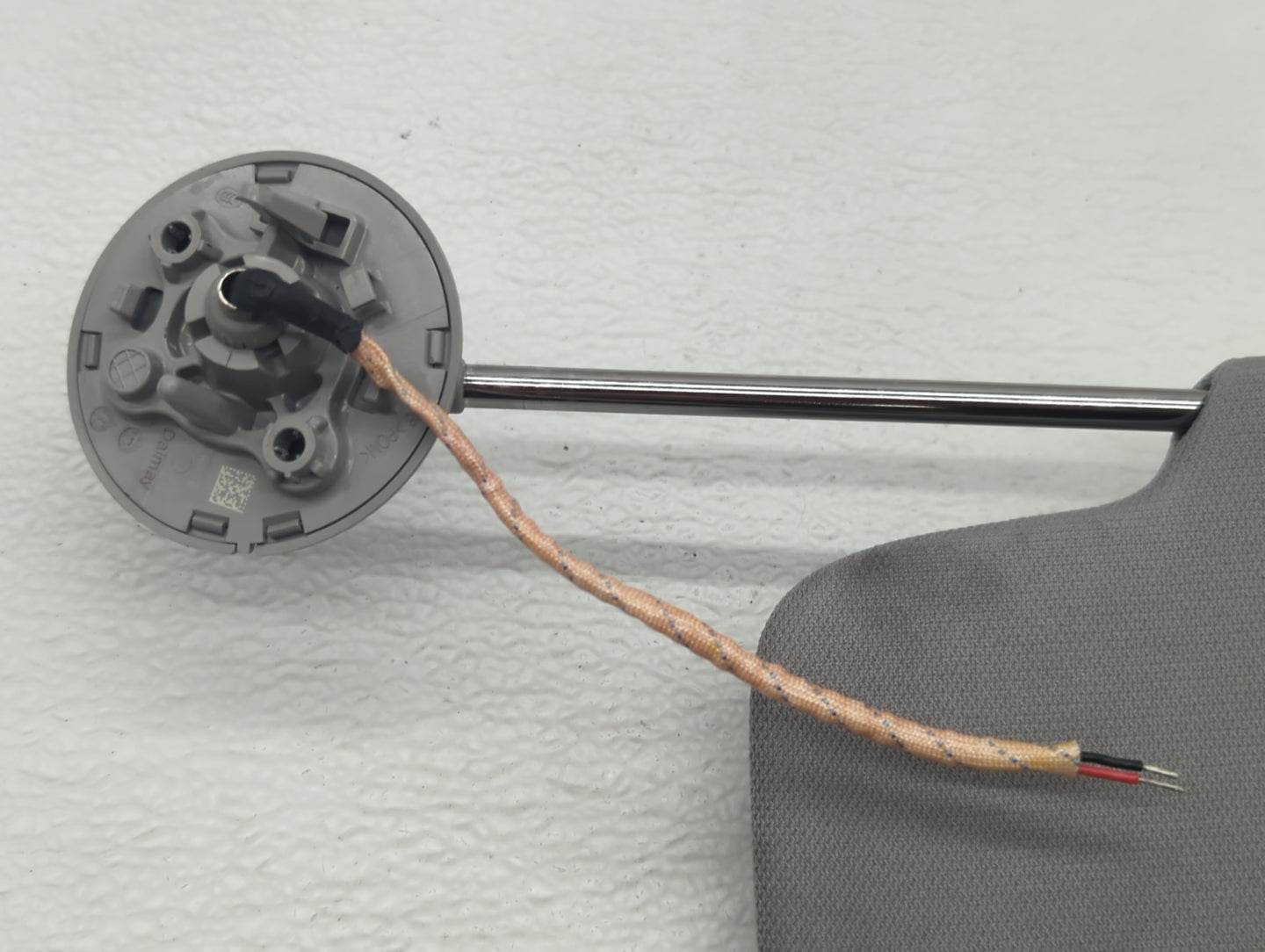 2018-2019 Chevrolet Equinox Sun Visor Shade Replacement Passenger Right Mirror Fits Fits 2018 2019 OEM Used Auto Parts - Oem