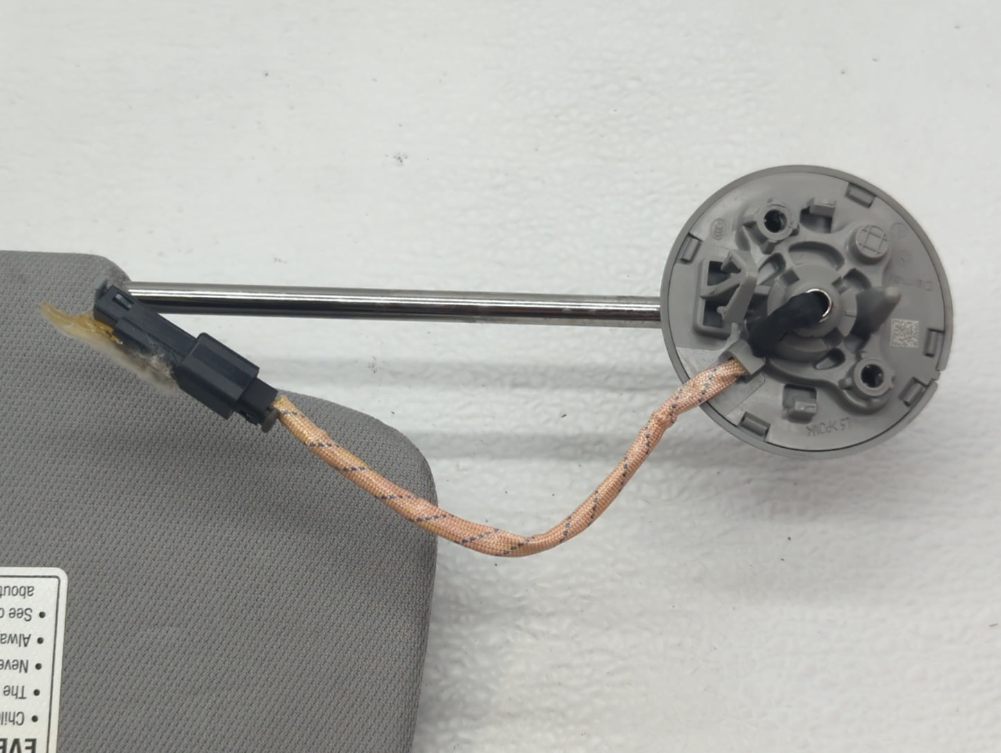 2018-2019 Chevrolet Equinox Sun Visor Shade Replacement Driver Left Mirror Fits Fits 2018 2019 OEM Used Auto Parts - Oemused