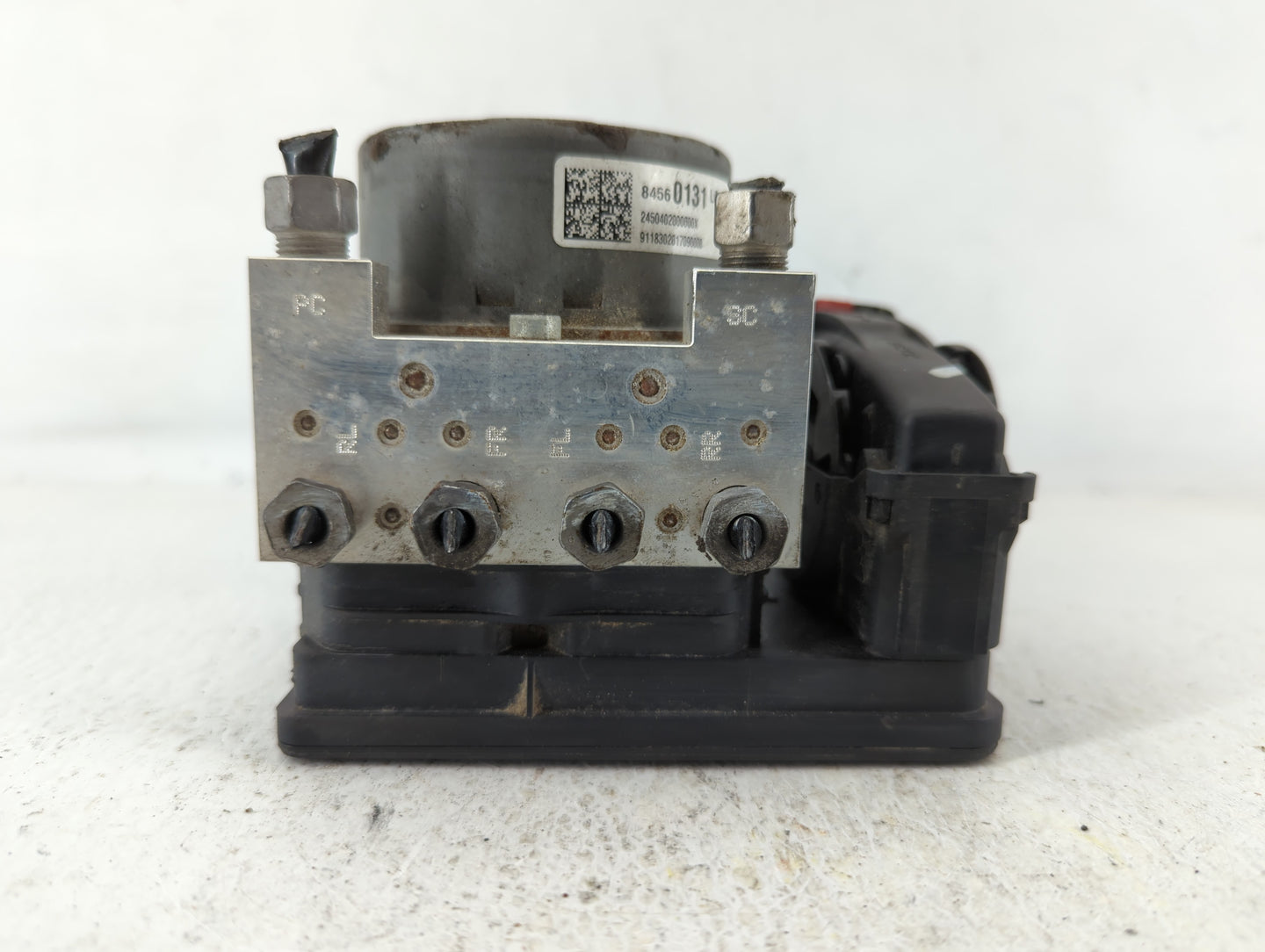 2018-2019 Chevrolet Equinox ABS Pump Control Module Replacement P/N:84560131 Fits Fits 2018 2019 2020 2021 OEM Used Auto Par