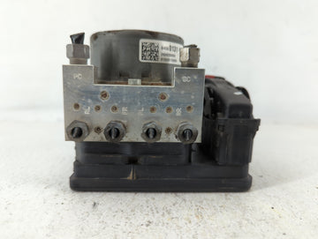 2018-2019 Chevrolet Equinox ABS Pump Control Module Replacement P/N:84560131 Fits Fits 2018 2019 2020 2021 OEM Used Auto Par