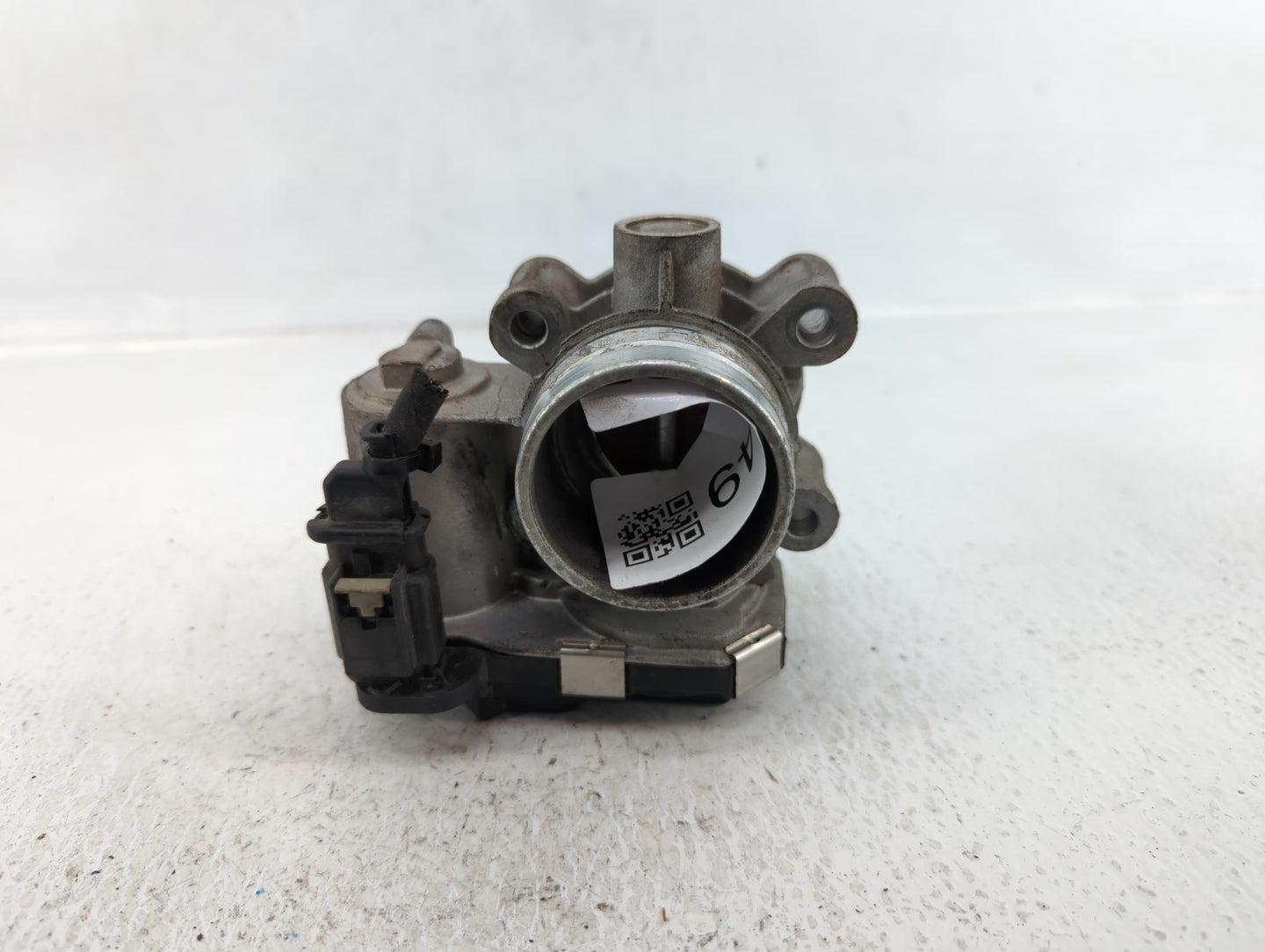 2018-2022 Chevrolet Equinox Throttle Body P/N:12671379 Fits Fits 2016 2017 2018 2019 2020 2021 2022 OEM Used Auto Parts - Oe