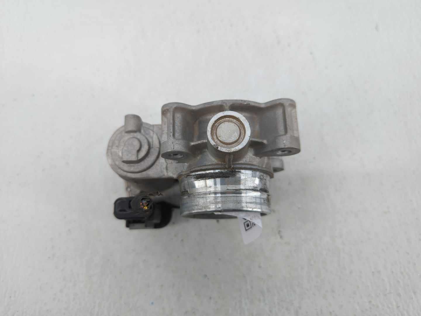 2018-2022 Chevrolet Equinox Throttle Body P/N:12671379AA Fits Fits 2016 2017 2018 2019 2020 2021 2022 OEM Used Auto Parts - 